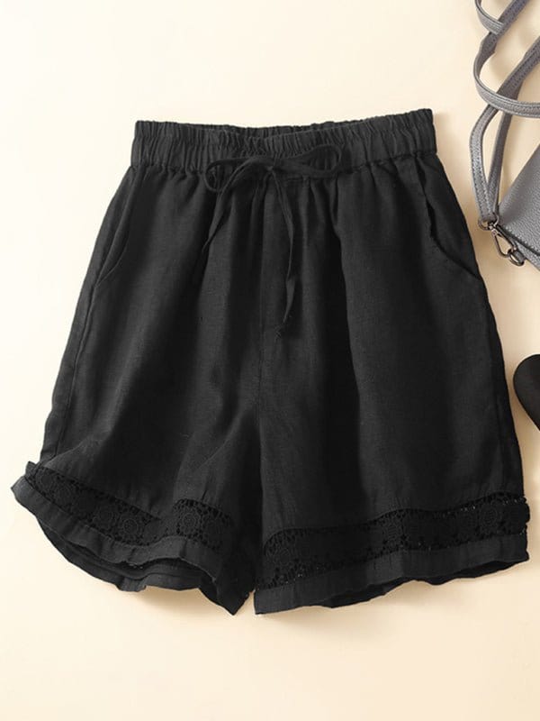 Hollow Lace Loose Shorts Black / M