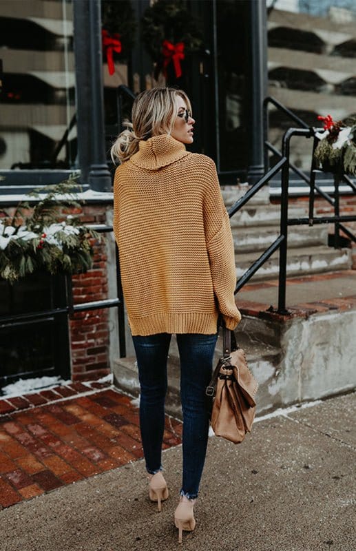 Thick Knit Oversize Turtle Neck Sweater